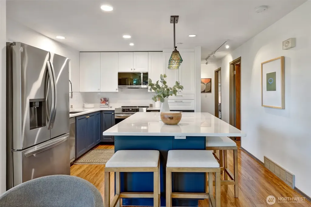 23321 75th Avenue W Edmonds WA 98026