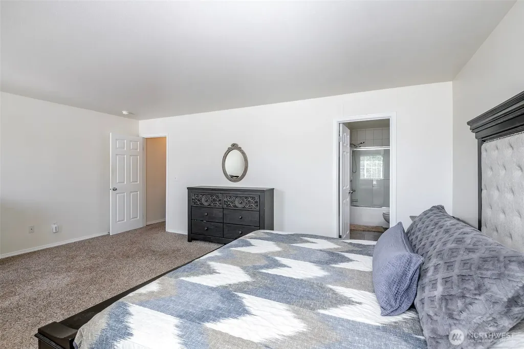 18219 111th Avenue Ct E Puyallup WA 98374