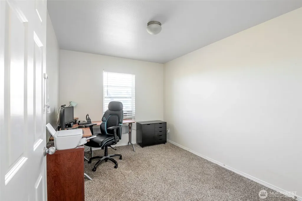 18219 111th Avenue Ct E Puyallup WA 98374
