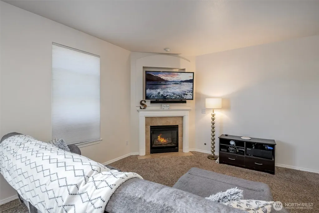 18219 111th Avenue Ct E Puyallup WA 98374