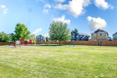 18219 111th Avenue Ct E Puyallup WA 98374