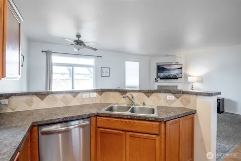 18219 111th Avenue Ct E Puyallup WA 98374