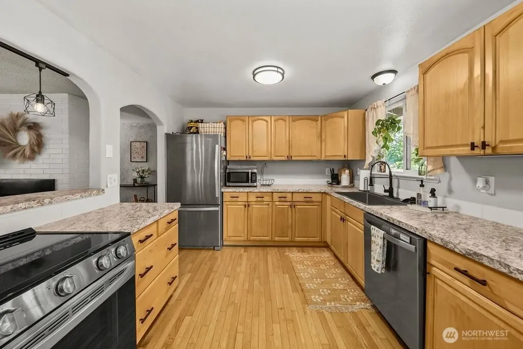 8413 Queets Drive NE Lacey WA 98516