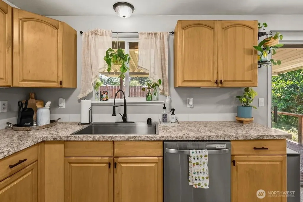 8413 Queets Drive NE Lacey WA 98516