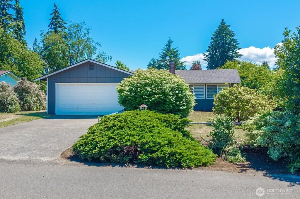 8413 Queets Drive NE Lacey WA 98516