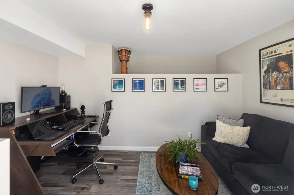 5011 Seahurst Avenue Everett WA 98203