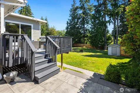 5011 Seahurst Avenue Everett WA 98203