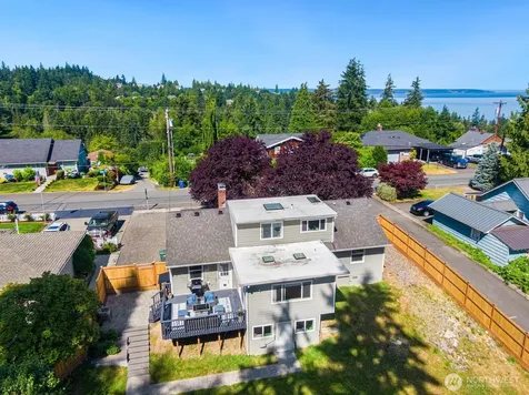 5011 Seahurst Avenue Everett WA 98203