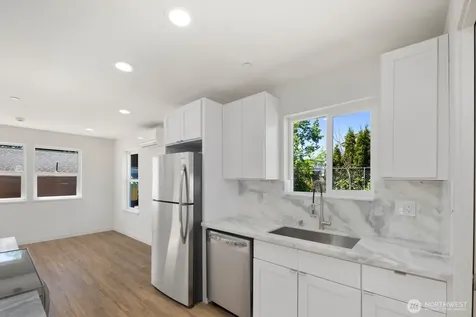 1251 SW 151st Street Seattle WA 98166