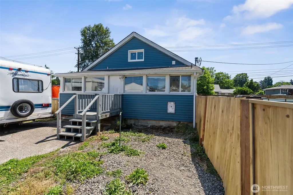 701 S Silver Street Centralia WA 98531