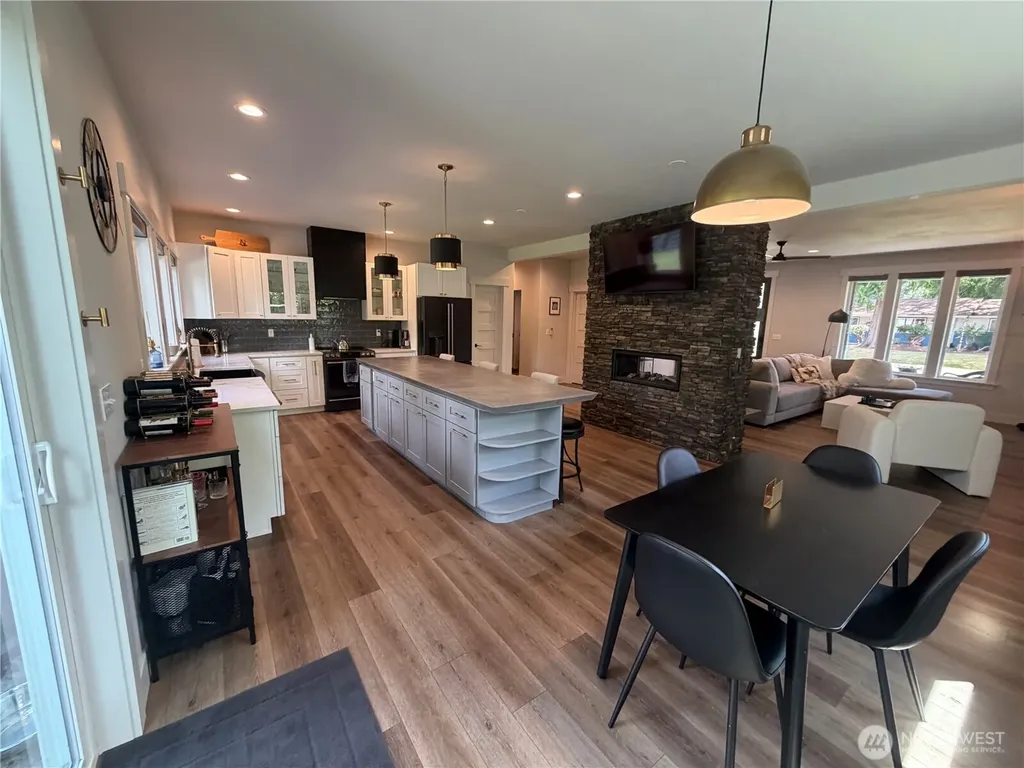 2714 67th Court SW Olympia WA 98512