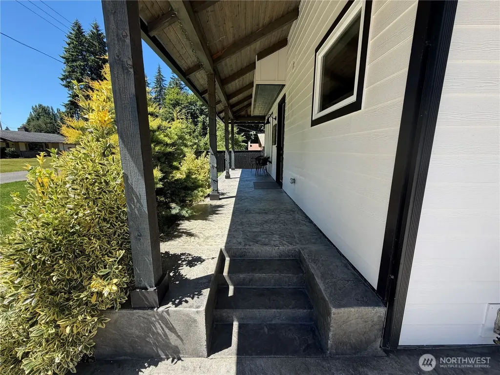 2714 67th Court SW Olympia WA 98512