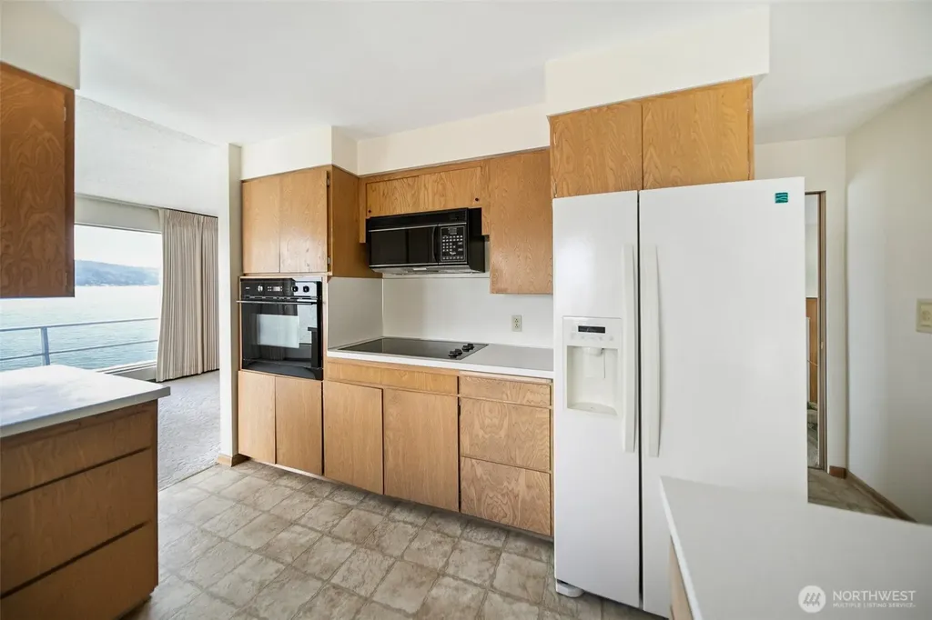 8361 NE North Shore Road Belfair WA 98528