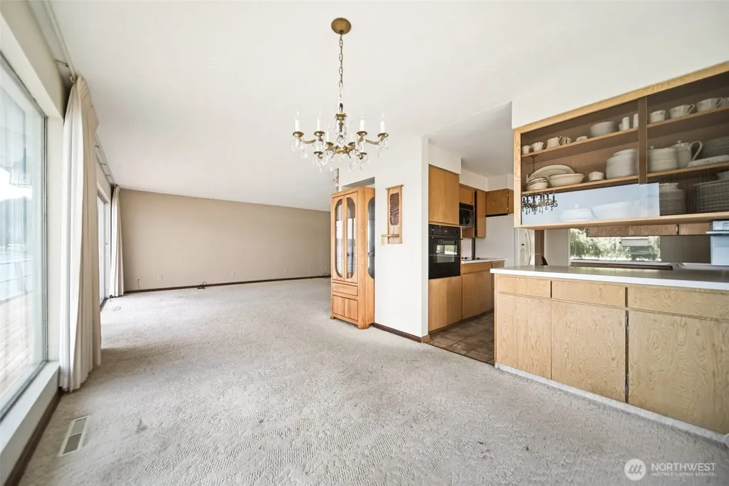 8361 NE North Shore Road Belfair WA 98528