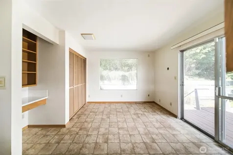 8361 NE North Shore Road Belfair WA 98528