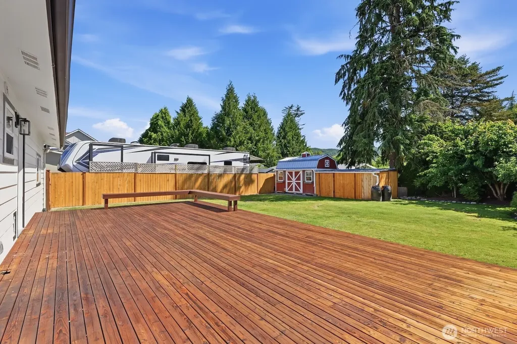 4232 332nd Avenue SE Fall City WA 98024
