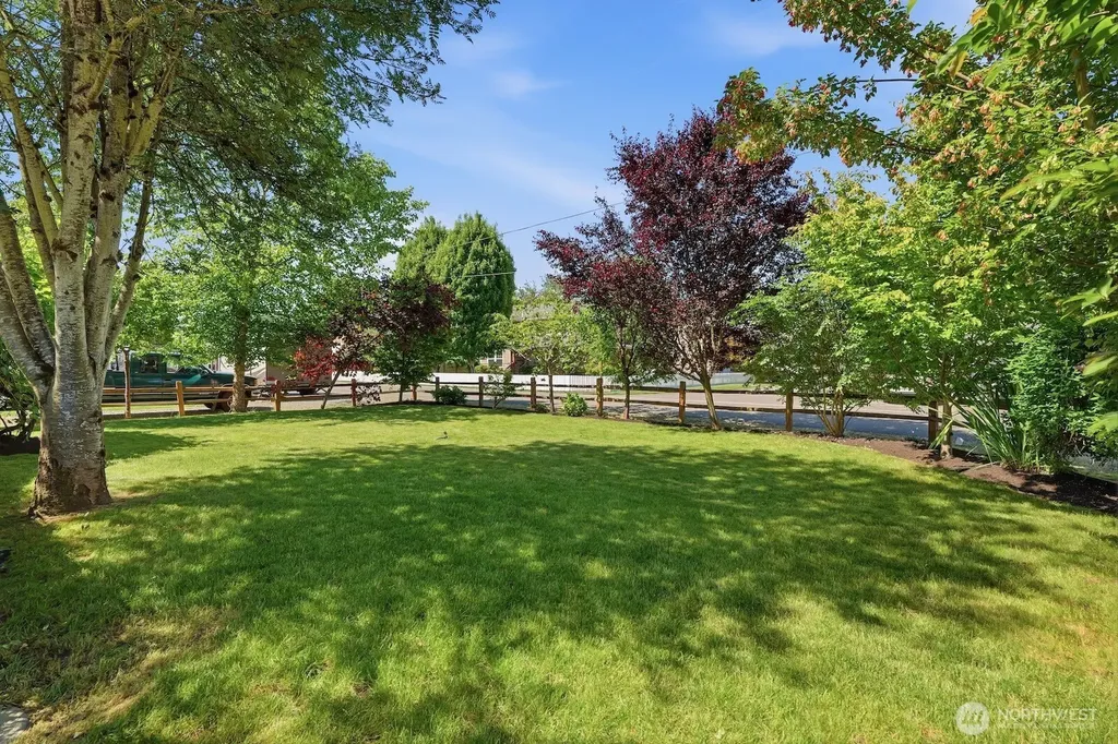 4232 332nd Avenue SE Fall City WA 98024