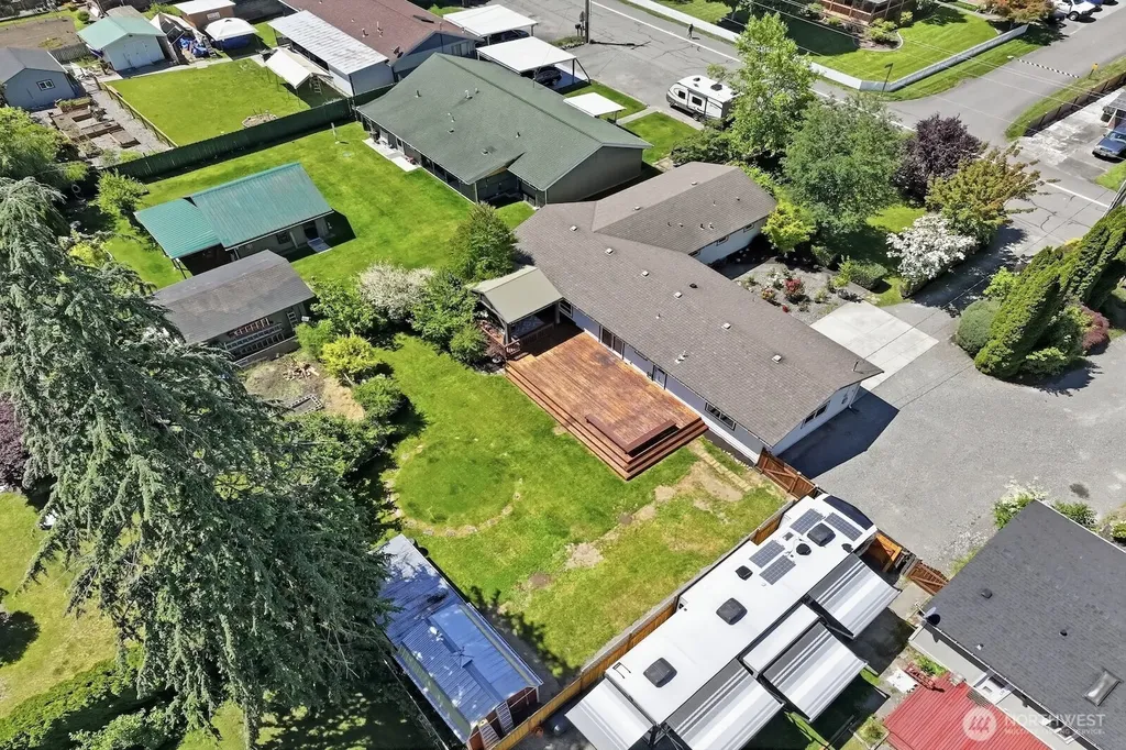 4232 332nd Avenue SE Fall City WA 98024