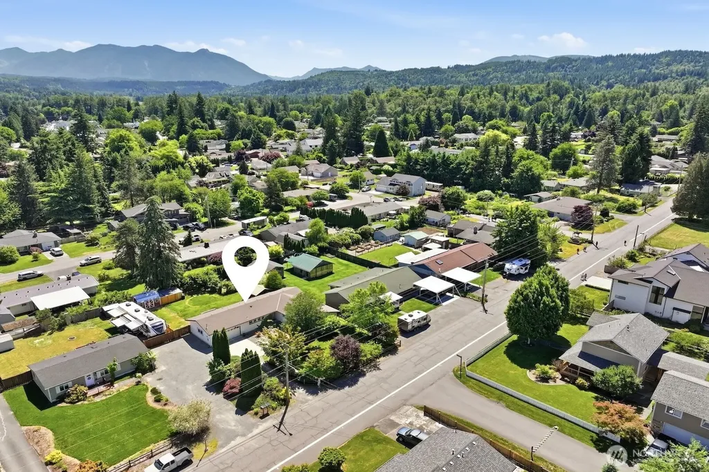 4232 332nd Avenue SE Fall City WA 98024