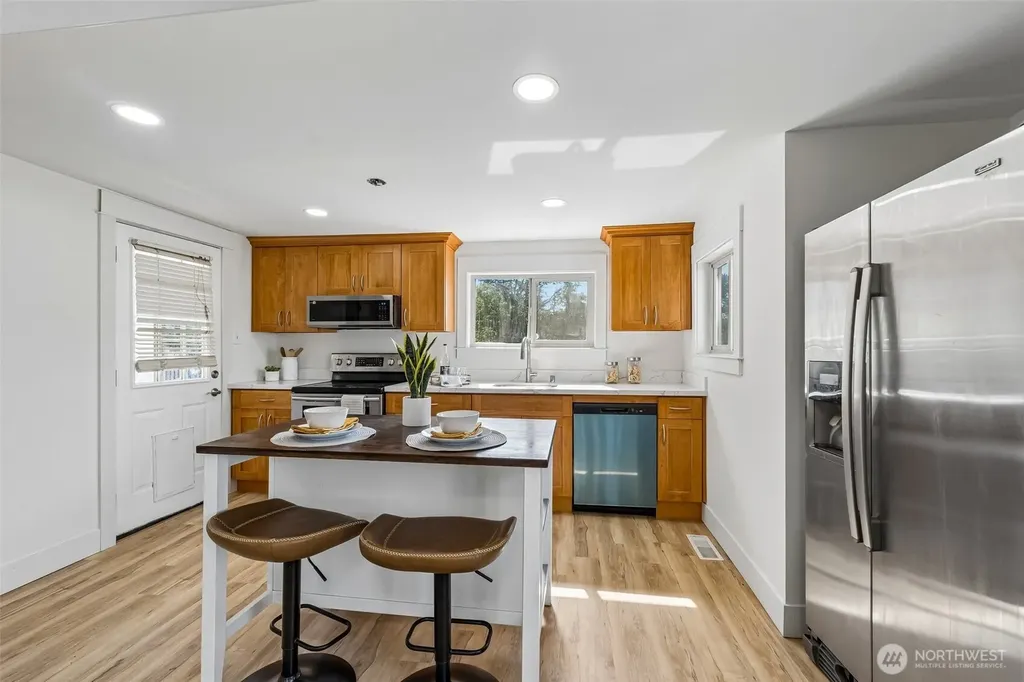 9623 54th Avenue S Seattle WA 98118