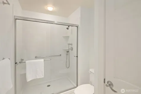 1716 Bellevue Way NE Bellevue WA 98004