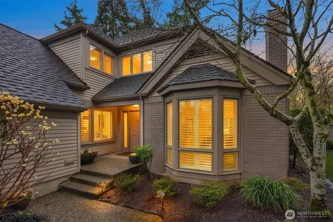 1716 Bellevue Way NE Bellevue WA 98004