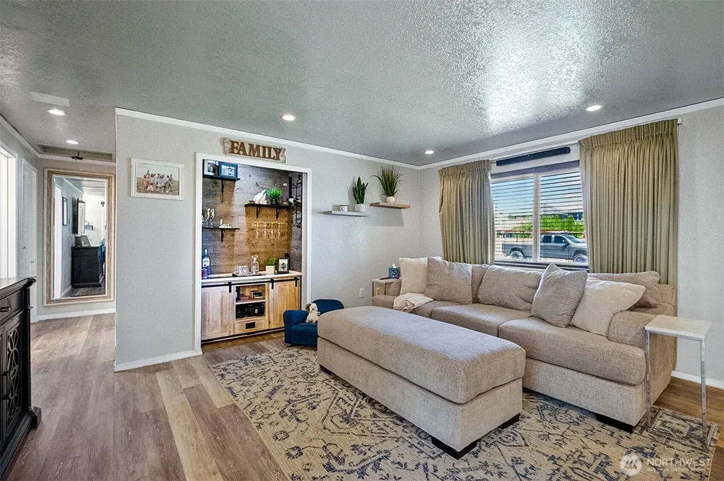 5730 146th Street NE Marysville WA 98271