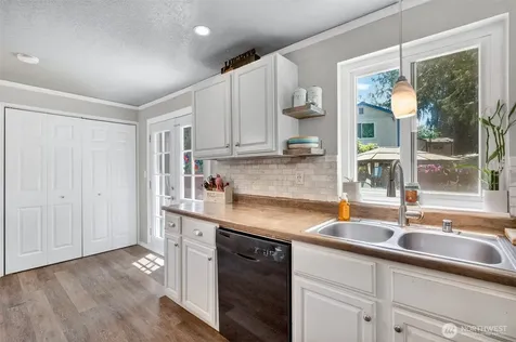 5730 146th Street NE Marysville WA 98271