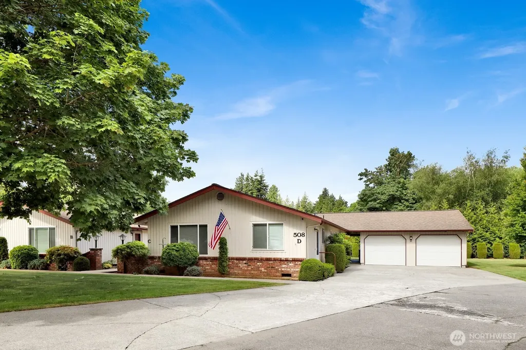 508 Forest Circle Lynden WA 98264