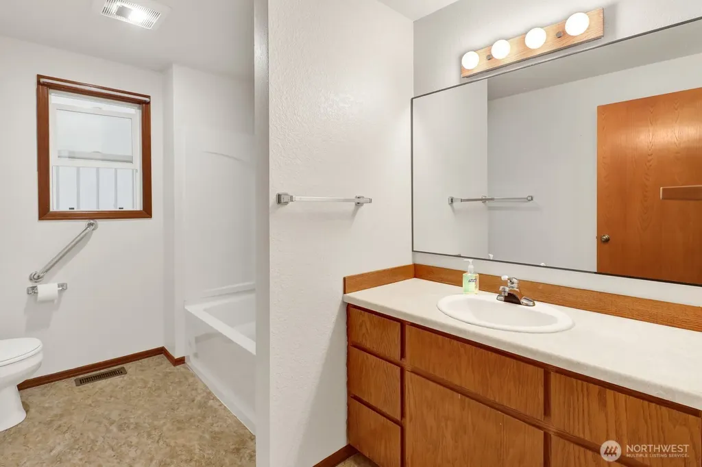 508 Forest Circle Lynden WA 98264