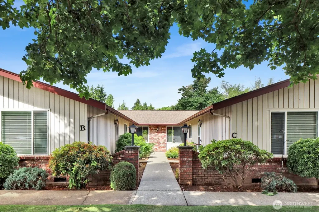 508 Forest Circle Lynden WA 98264