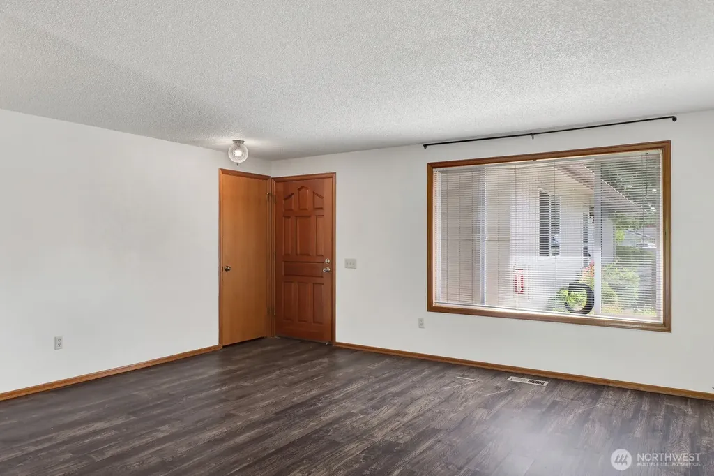 508 Forest Circle Lynden WA 98264