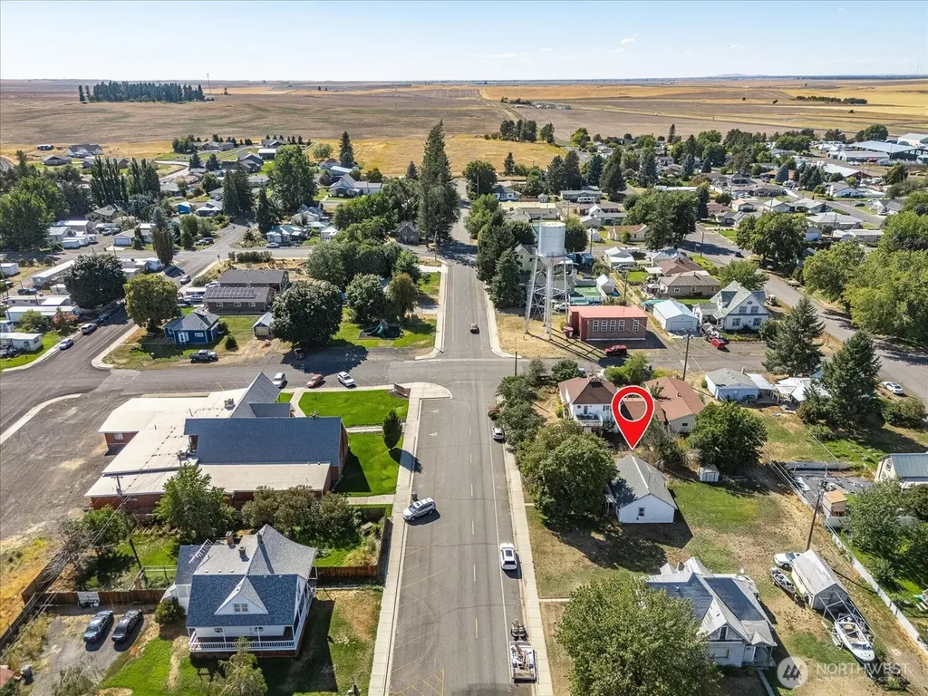 1014 Washington Street Davenport WA 99122