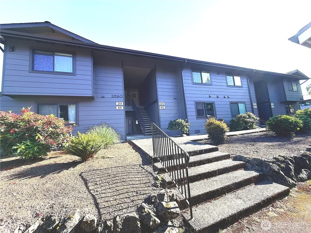 3590 Narrows View Lane NE Bremerton WA 98310