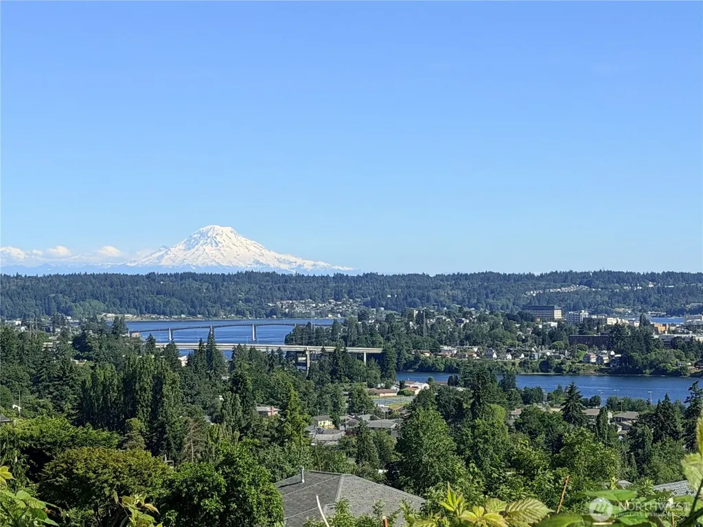 3590 Narrows View Lane NE Bremerton WA 98310