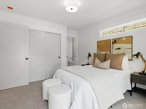1970 25th Avenue E Seattle WA 98112