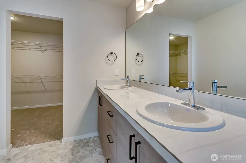 18306 37th Avenue Ct E Tacoma WA 98446