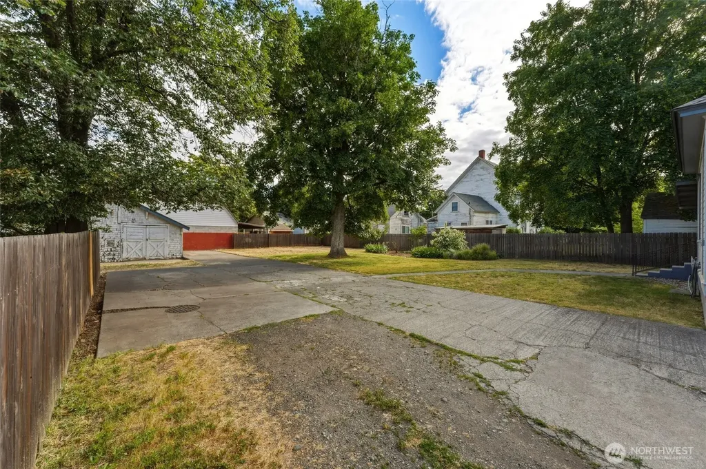 214 Eagan Street Walla Walla WA 99362
