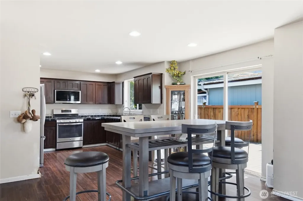 2910 S 78th Street Tacoma WA 98409