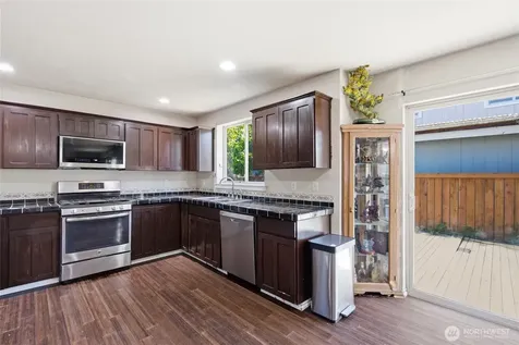2910 S 78th Street Tacoma WA 98409