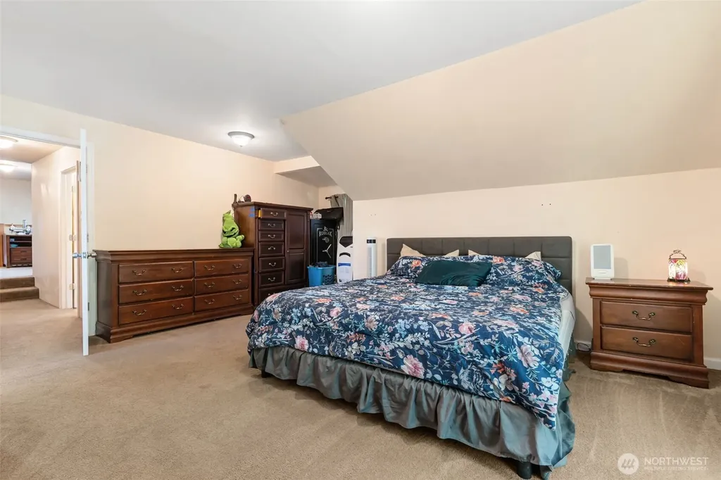1122 SE 1st Street Winlock WA 98596