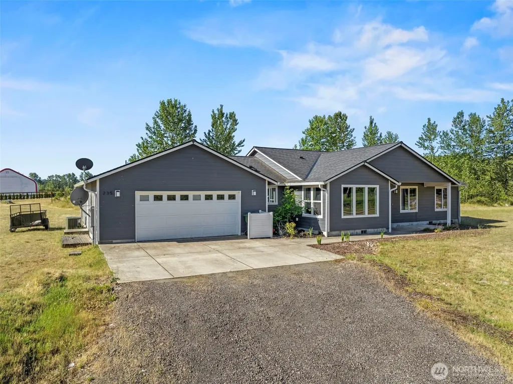 235 Flatt Road Kelso WA 98626