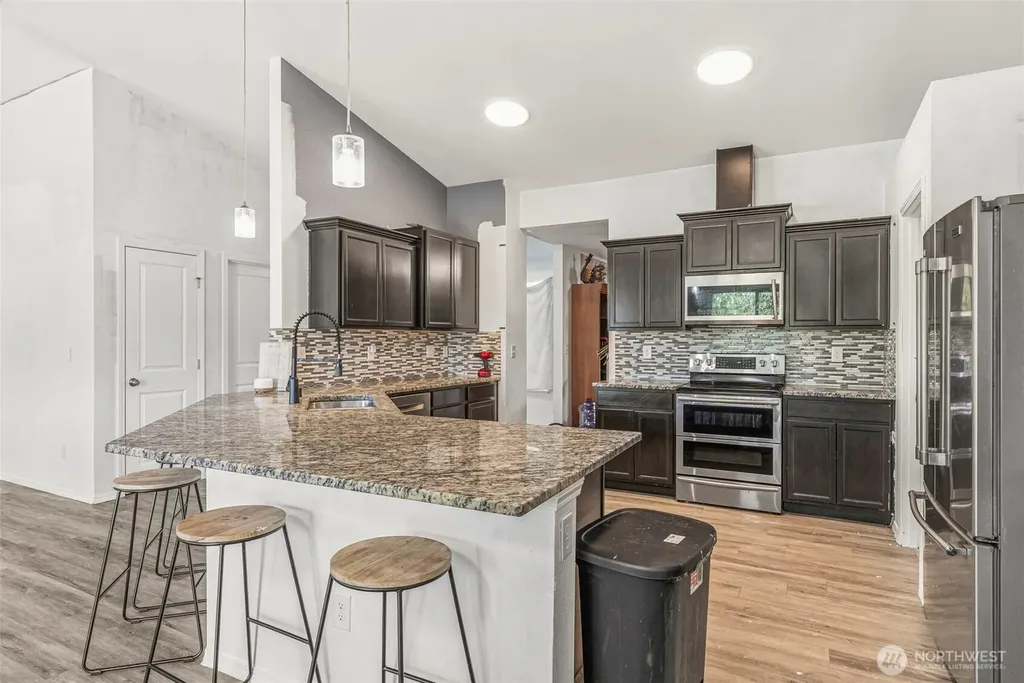 235 Flatt Road Kelso WA 98626