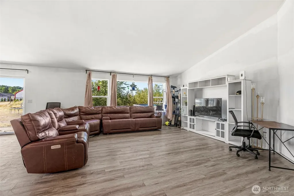 235 Flatt Road Kelso WA 98626