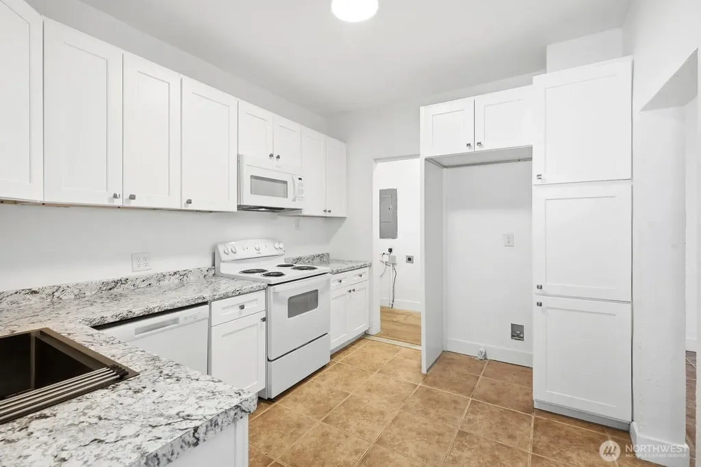 904 E La Salle Street Yakima WA 98901
