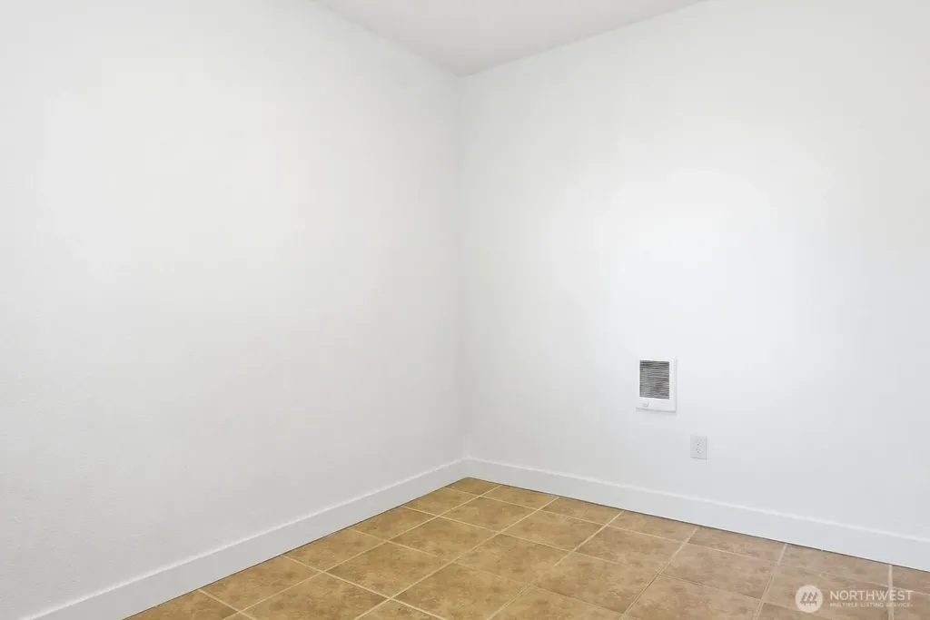 904 E La Salle Street Yakima WA 98901