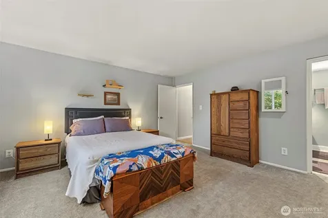 2021 N Laventure Road Mount Vernon WA 98273