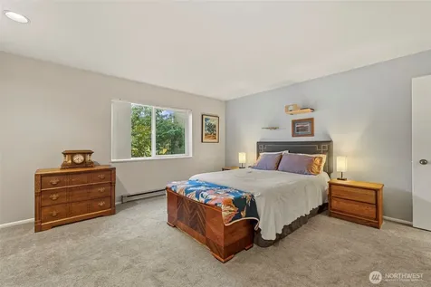 2021 N Laventure Road Mount Vernon WA 98273
