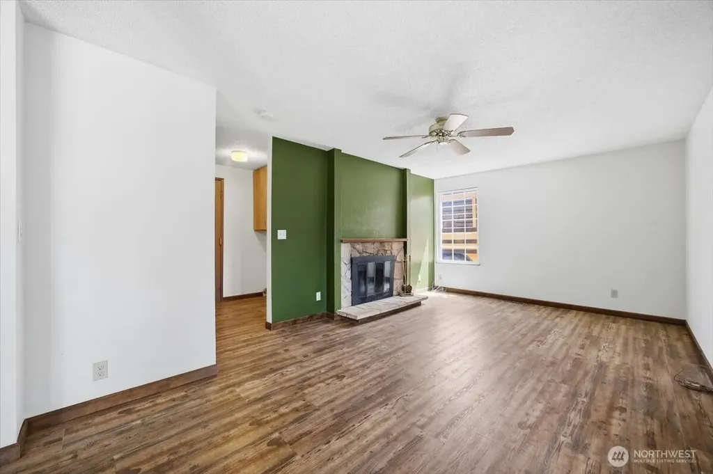 1516 S Olympia Place Kennewick WA 99337