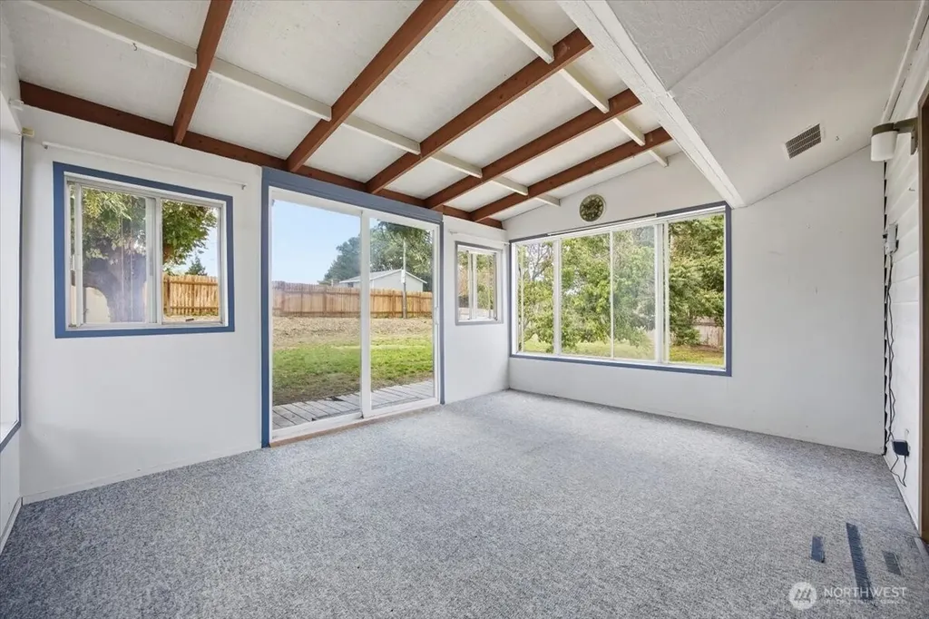 1516 S Olympia Place Kennewick WA 99337